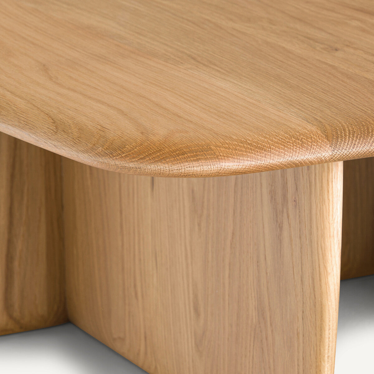 Milo OAK Table