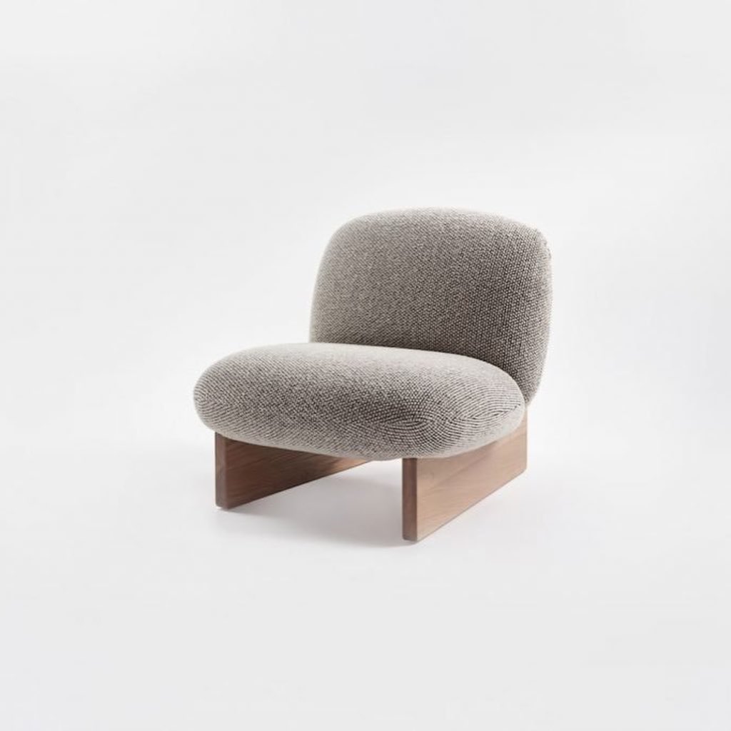 Arlo Low Lounge Chair