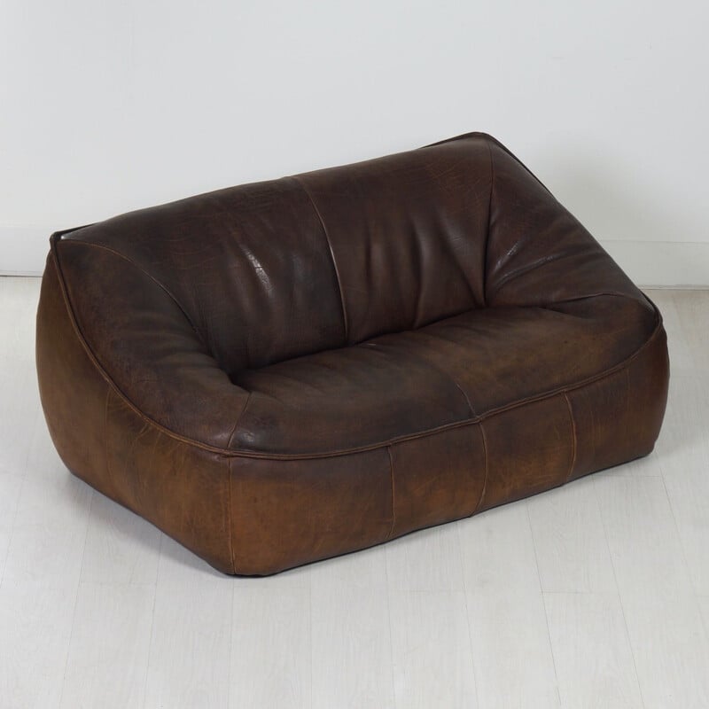 Gerard Van Den - Leather Comfy Love Sofa