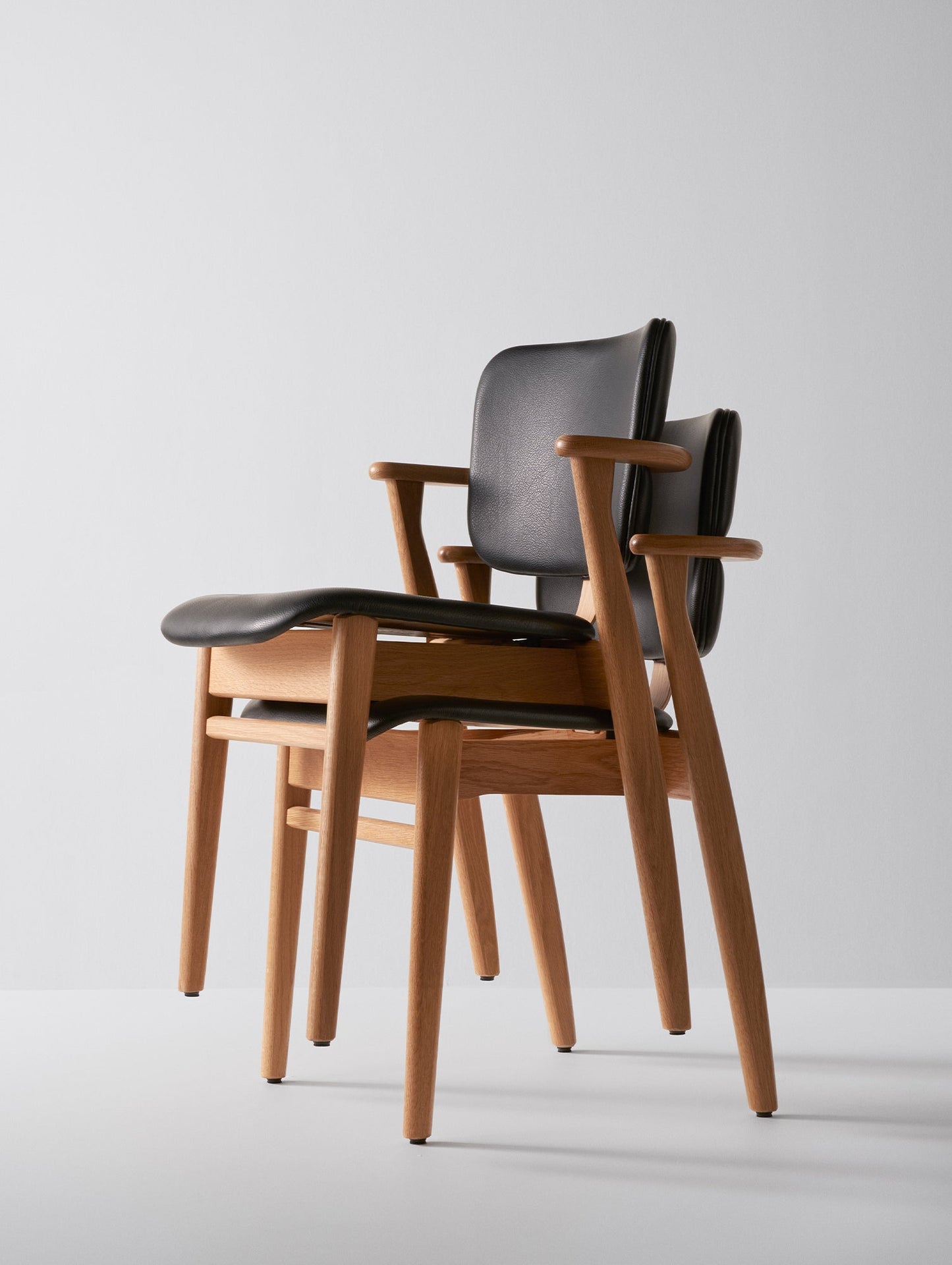 Artek Domus chair