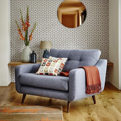 The Retro Love Seat
