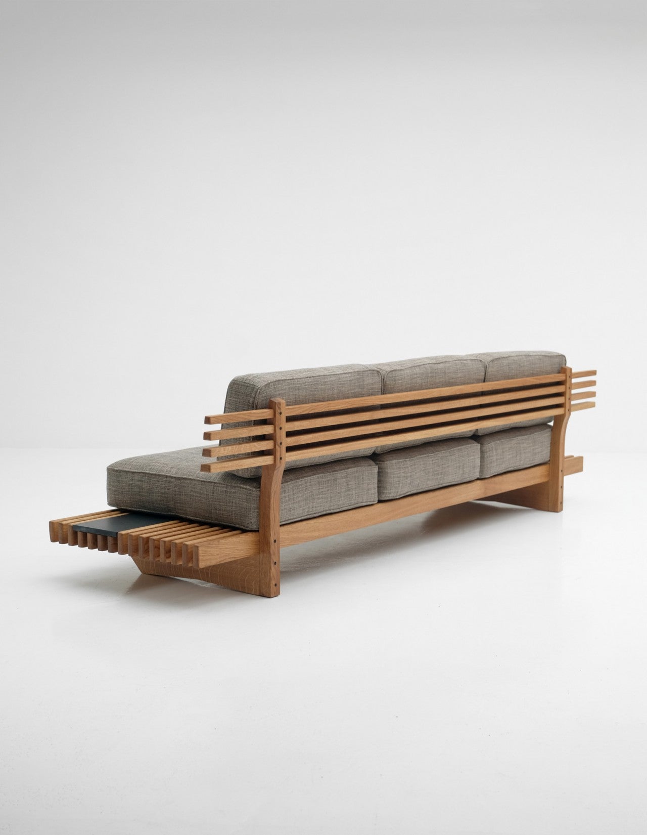 Rivo Sofa