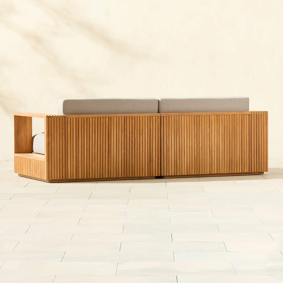 The Bali Beech Pine Retrea Set