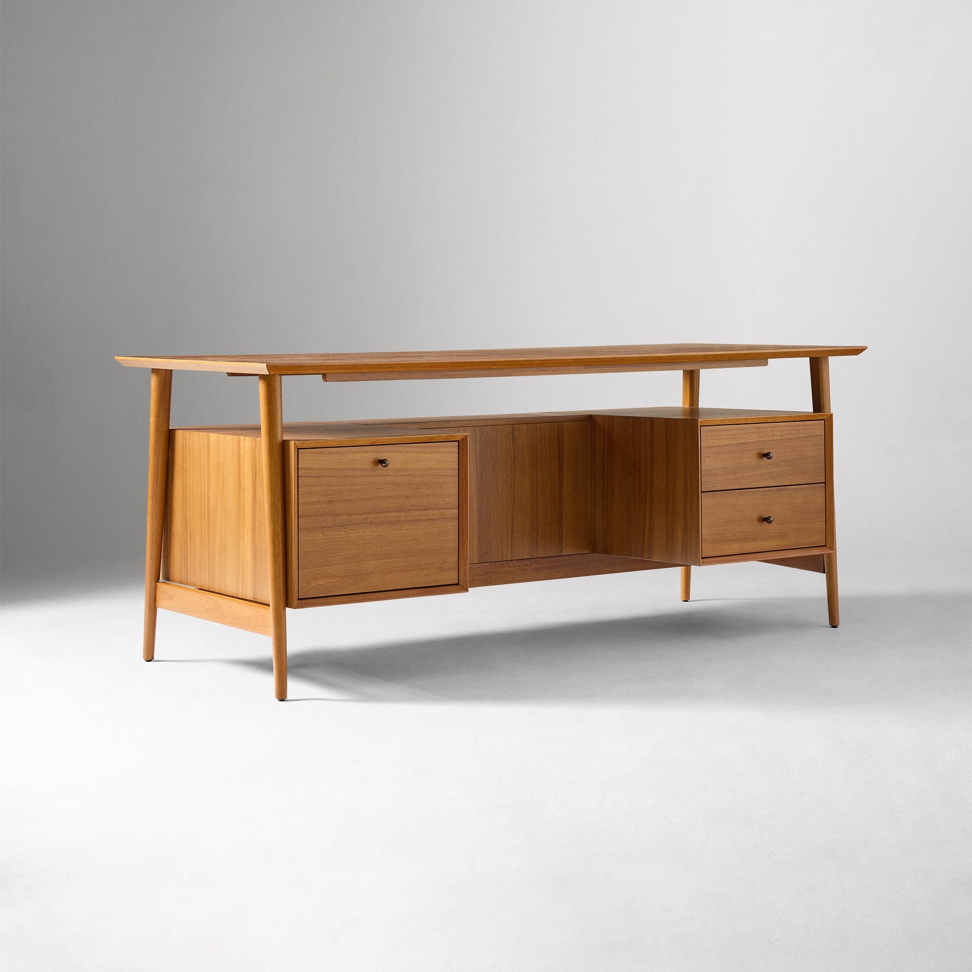 Orin Executive Desk