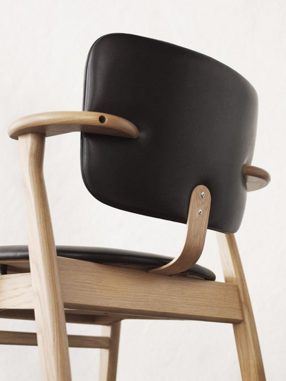 Artek Domus chair