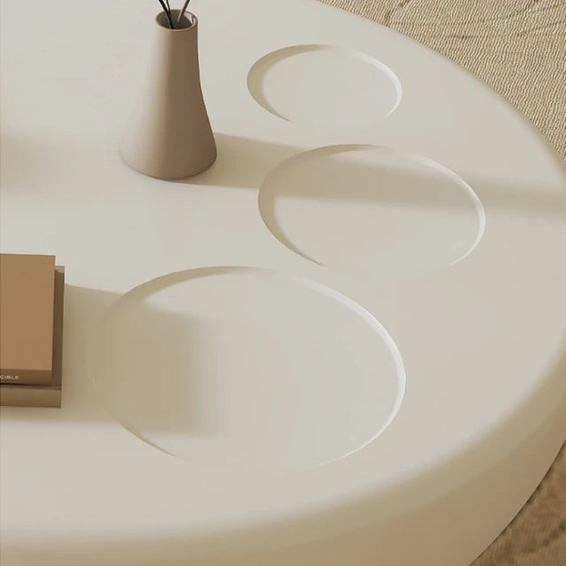 Un Trio Coffee Table Set