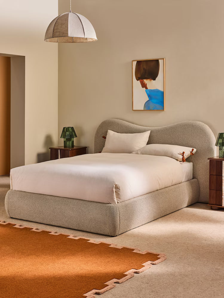 Maya Bed